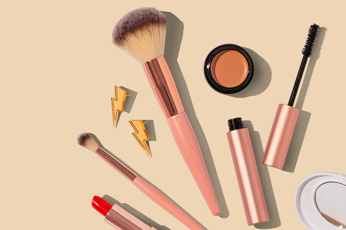 A Guide to Simplifying Your Makeup Routine
