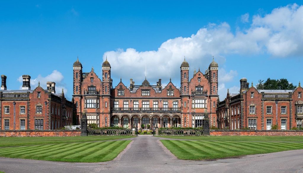 Cheshire Fest returns next month for the Ultimate Summer Party, featuring an iconic lineup of live music