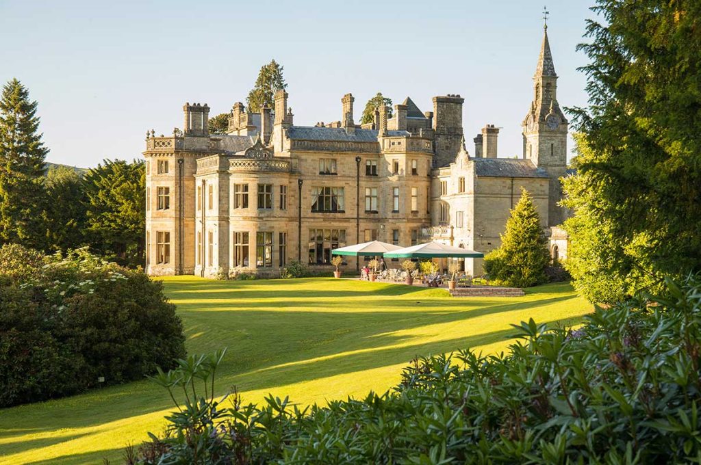 Palé Hall: Grandeur, Hares and Haute Cuisine in North Wales