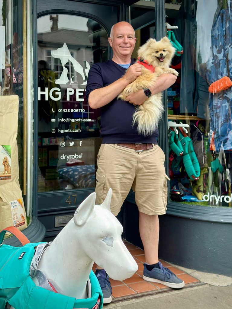 The Woof Guide to Harrogate – Peppa solves the mystery of what to do with dogs in this pretty Yorkshire spa town