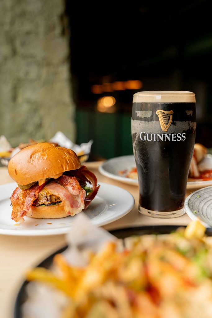 The Salmon of Knowledge Irish Pub to open at Mediacity