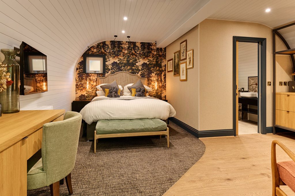 Woodland Luxury at Moddershall Oaks