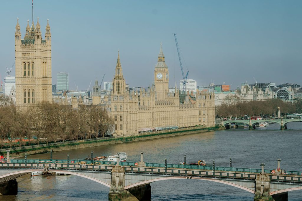 Riverside Glamour: Hyatt Regency London Albert Embankment