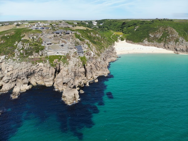 Cornwall Travel Guide: The Best Accommodation Options To Choose