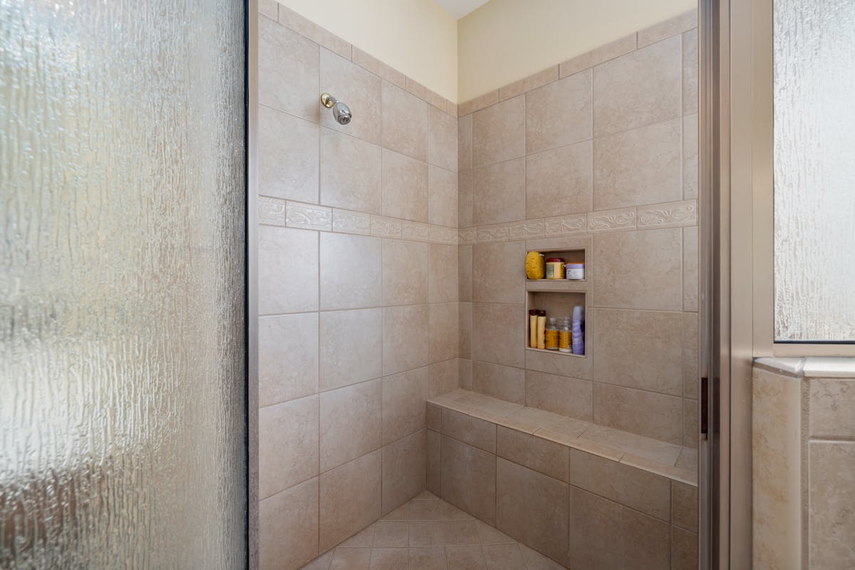 Changes That Create Spa-Like Luxury In Your Bathroom