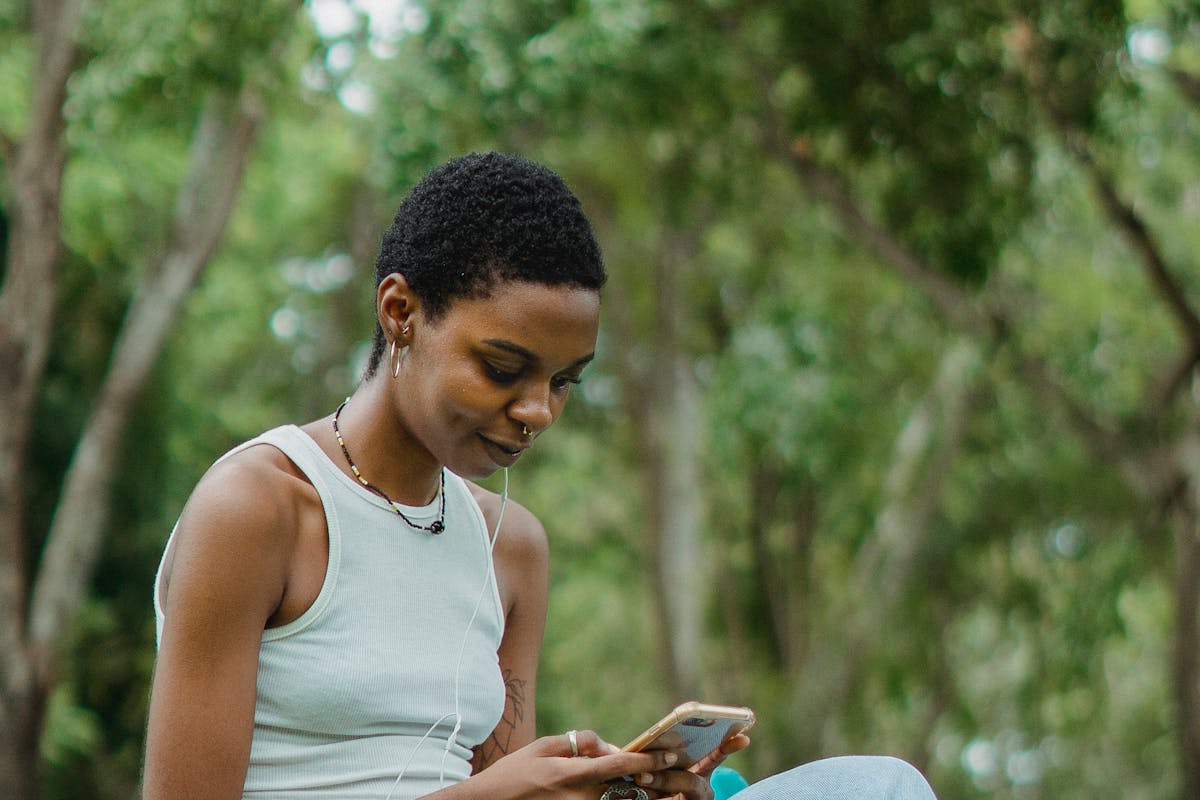 Your Phone Keeps Overheating: What's Going On?