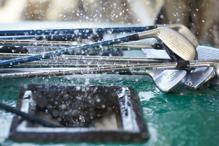 7 Mistakes Golfers Make When Cleaning Their Golf Grips