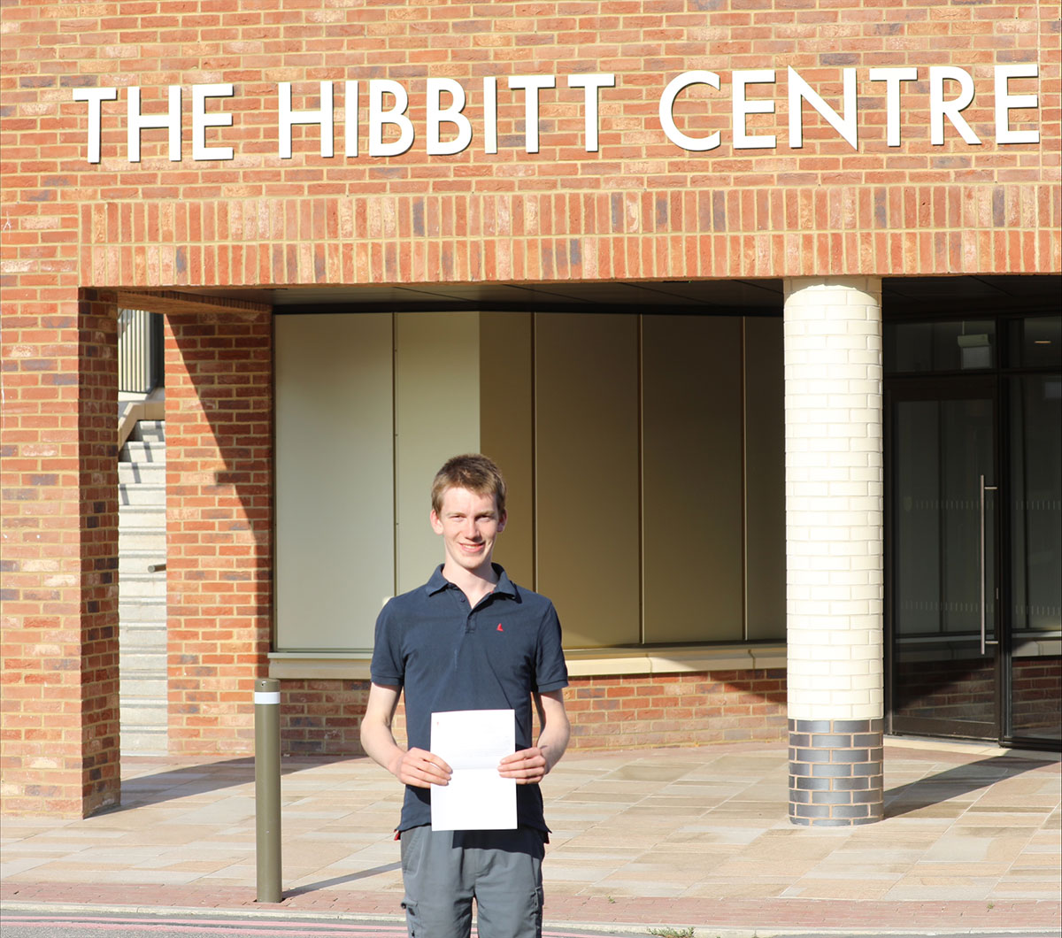 PUPILS FROM THE MANCHESTER GRAMMAR SCHOOL GAIN 4A STARS TO STUDY NATURAL SCIENCES AT CAMBRIDGE UNIVERSITY