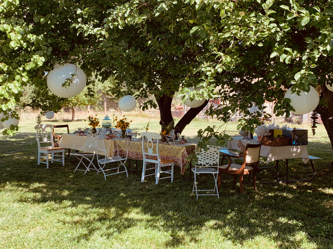 How to throw a farmcore summer garden party