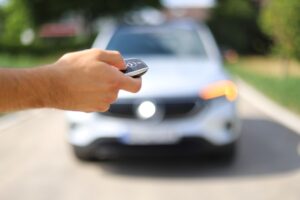 What to Consider When You Need to Drive Someone Else's Car