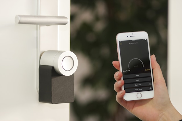 Home Security Beyond the Basics: Modern Solutions