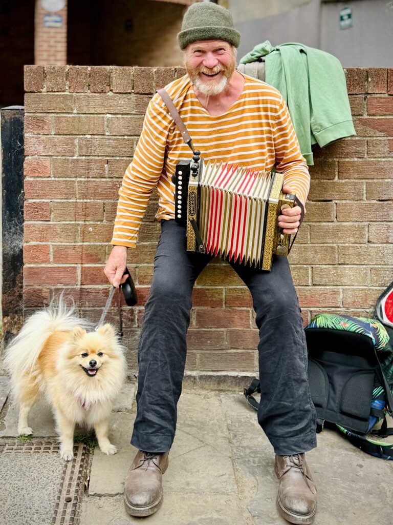 The Woof Guide to Whitby – Peppa the pom gets her teeth into the delights of Count Dracula’s fave resort